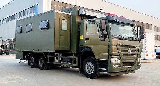 24人重汽豪沃部隊宿營(yíng)車(chē)